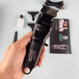 طراحی ارگونومیک v298 وزن مناسب -کلید چپ -محکم به حد ۵۰بار افتادن از ارتفاع ۵۰متری