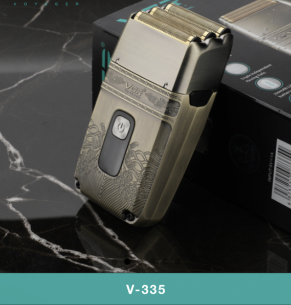 | `vgr-v335-shower.jpg`استفاده از شیور فویلی وی‌جی‌آر زیر دوش با گواهی IPX6** |