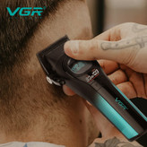 نمایشگر و استند شارژ کلیپپر VGR V-888C - قیمت با گارانتی ۲۴ ماهه از وی جی ار مال