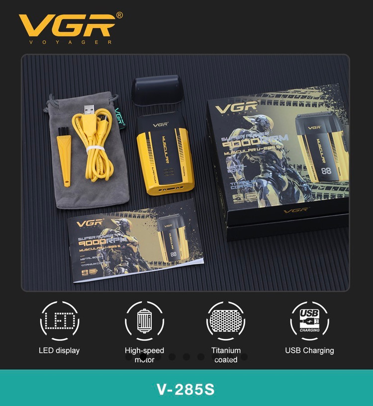 محتویات جعبه شیور VGR V-285S شامل شارژر، کیف و برس